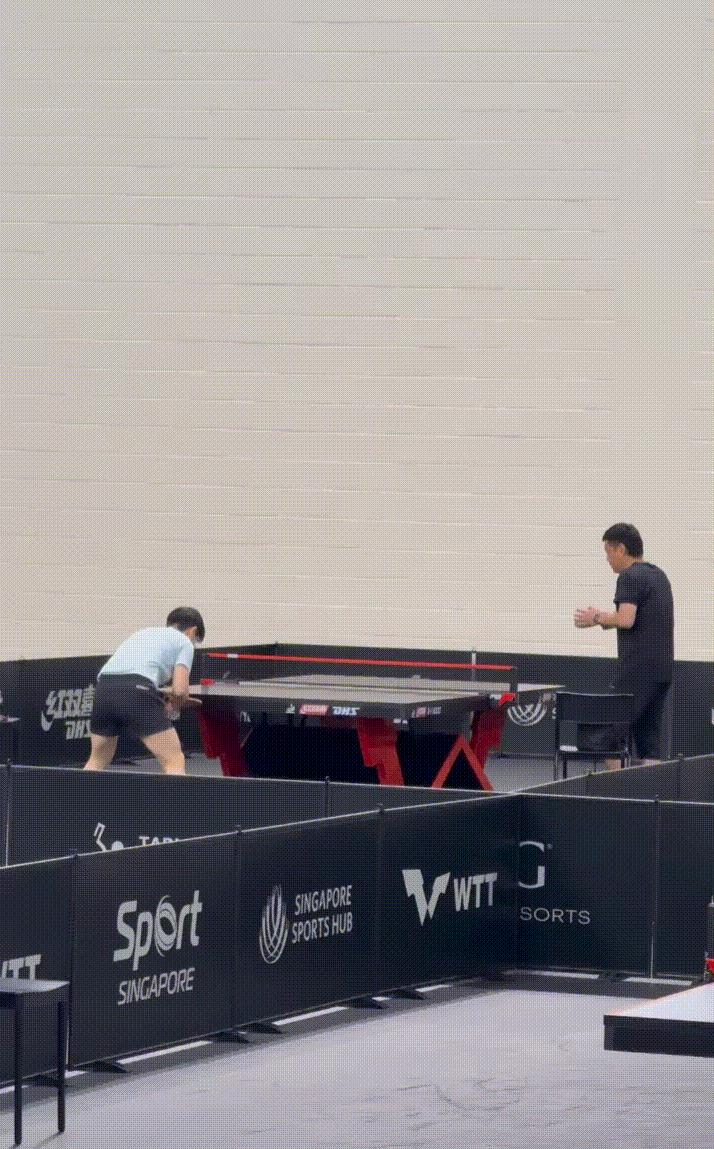 aoa体育-比赛中的争议引发了广泛讨论