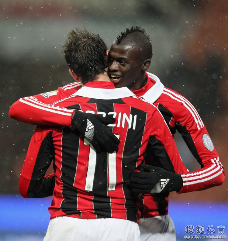 aoa体育-关于尤文后防稳固,成功晋级八强的信息