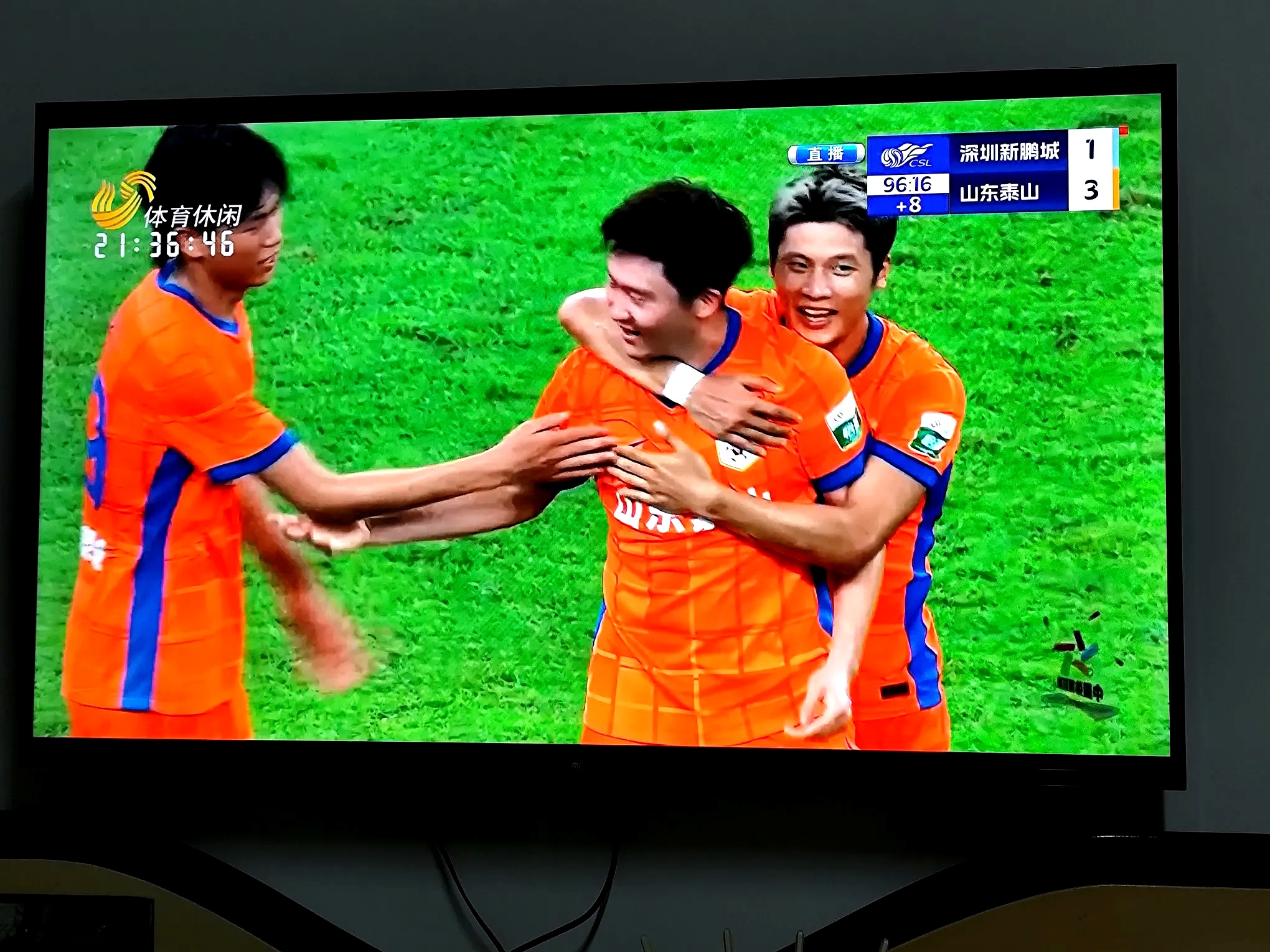 aoa体育-深圳队在比赛中展现出强大实力,取得胜利的简单介绍