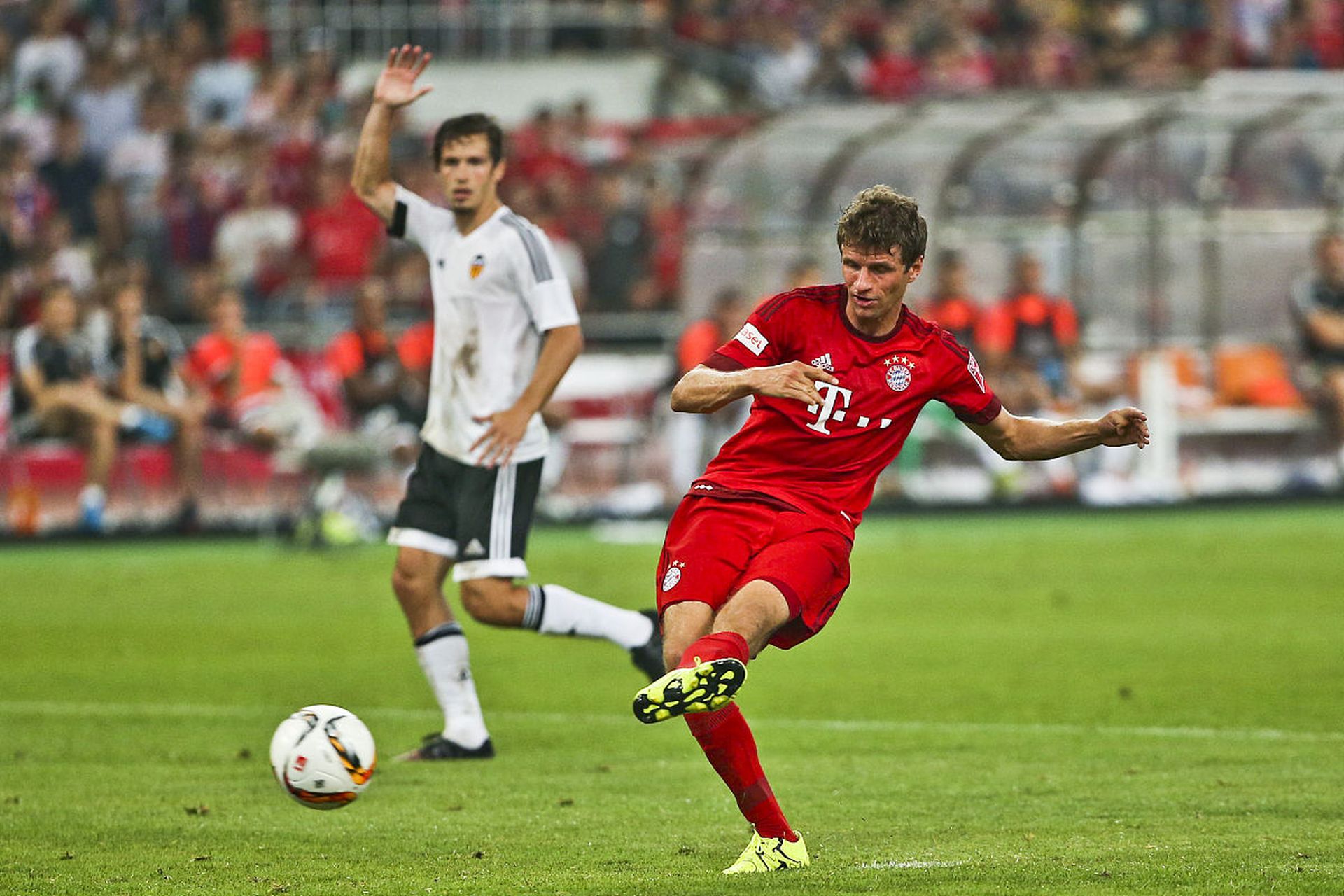 奥格斯堡主场迎战拜仁慕尼黑，期待引发看点的简单介绍