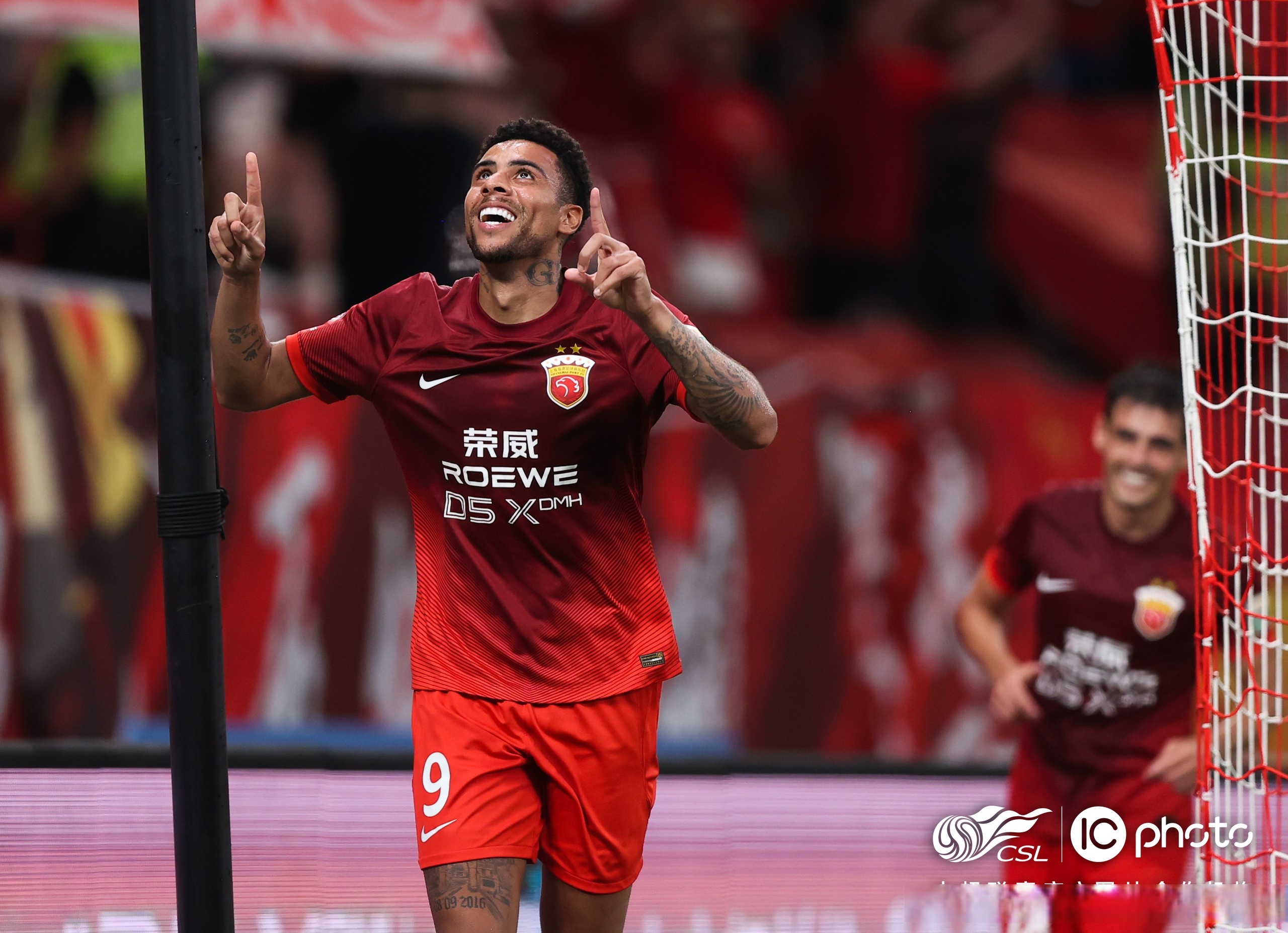 关于维戈塞尔塔主场战胜皇家社会，保持不败的信息