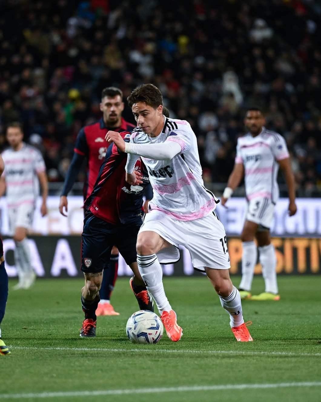 aoa体育活动-尤文图斯大胜，进欧冠半决赛！下轮对手如何阻击