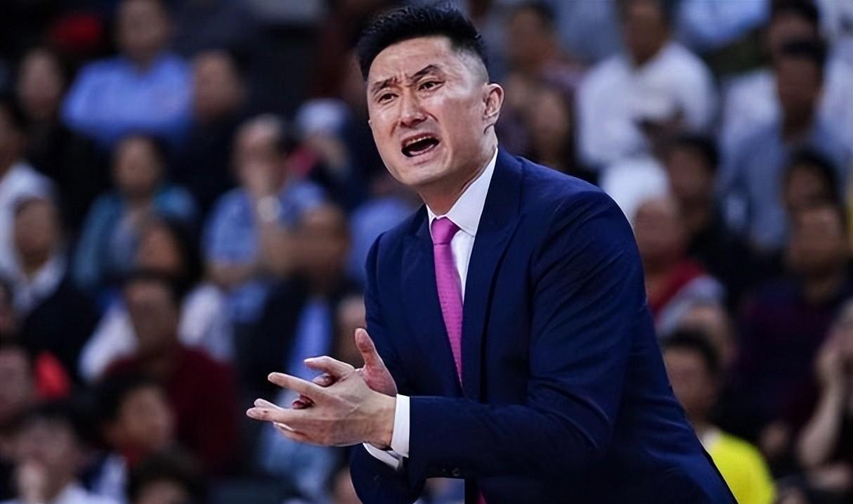 广西队主场大败，遭遇连败困境