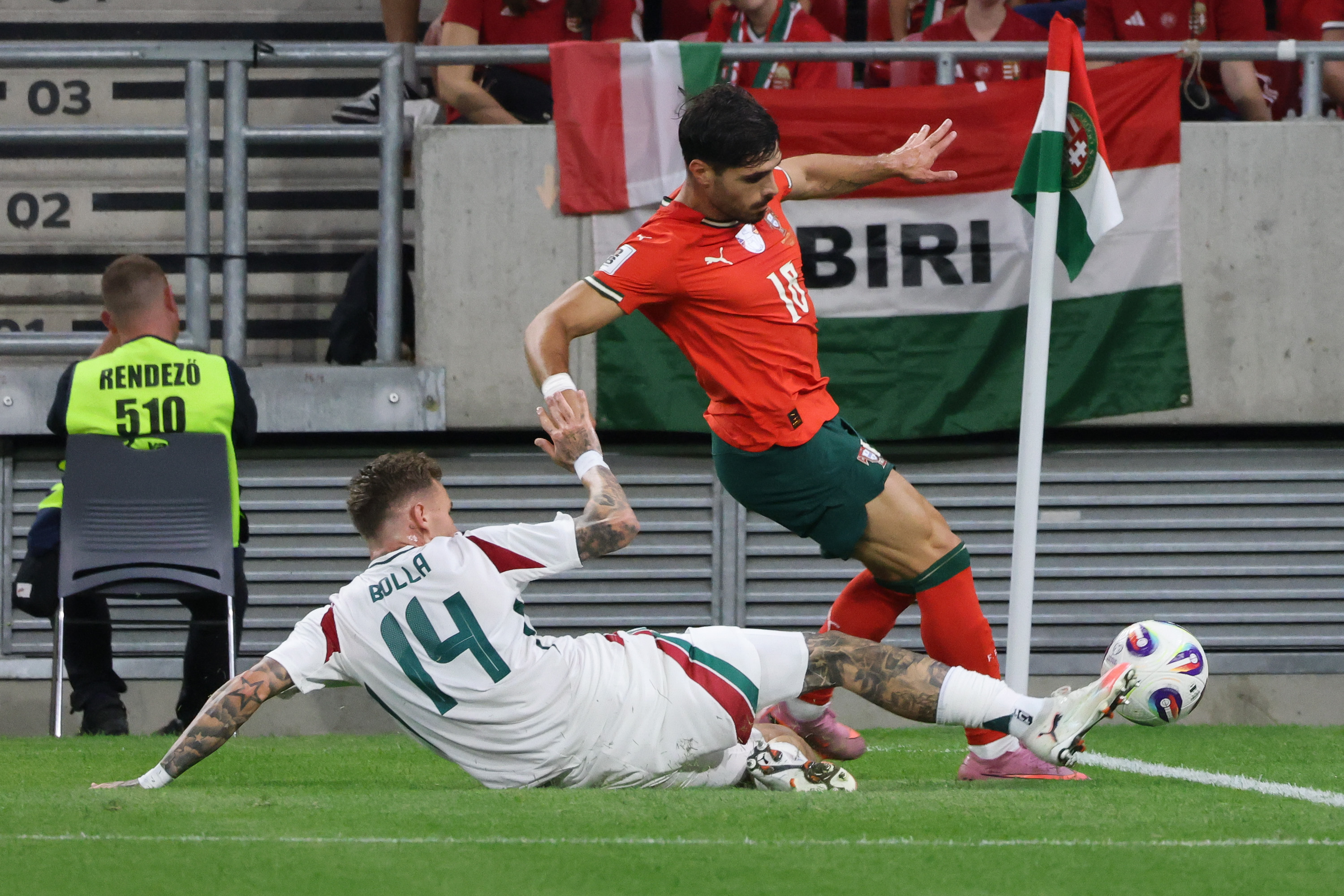 aoa体育直播-葡萄牙挑战斯洛伐克，欧洲杯强赛紧张开局的简单介绍