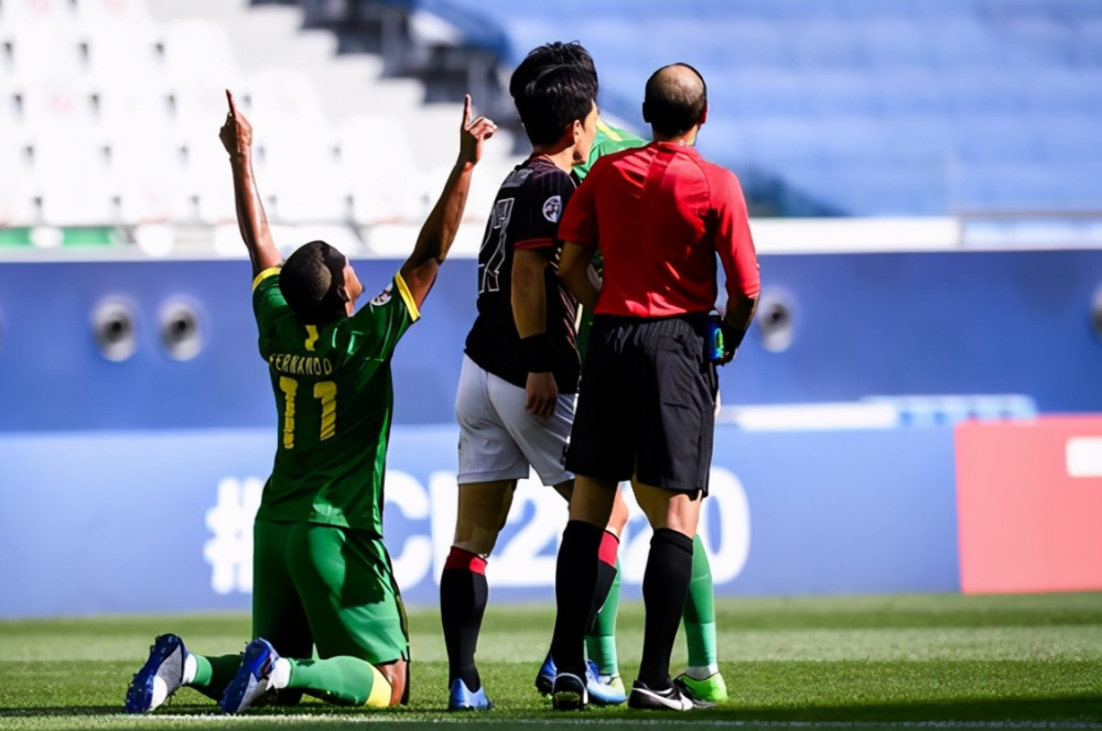 aoa体育娱乐-国安神勇，连续击败对手紧追榜首的简单介绍